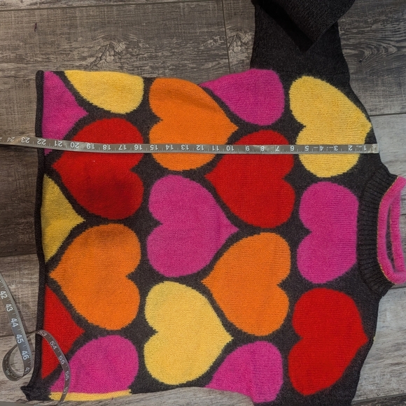 Vintage Mondi Multicolor Heart Sweater Size 38 - Picture 7 of 8